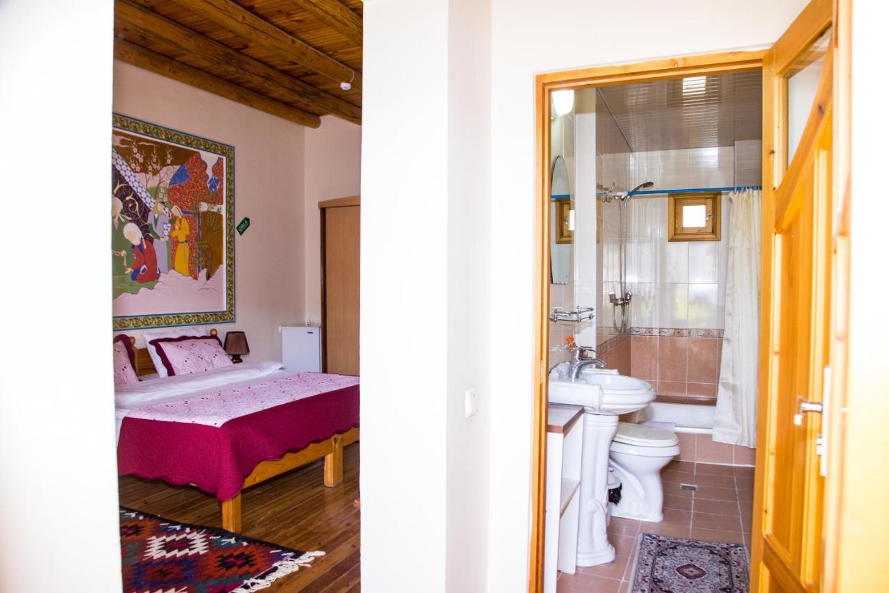 Hovli Poyon Hotel Boukhara Extérieur photo