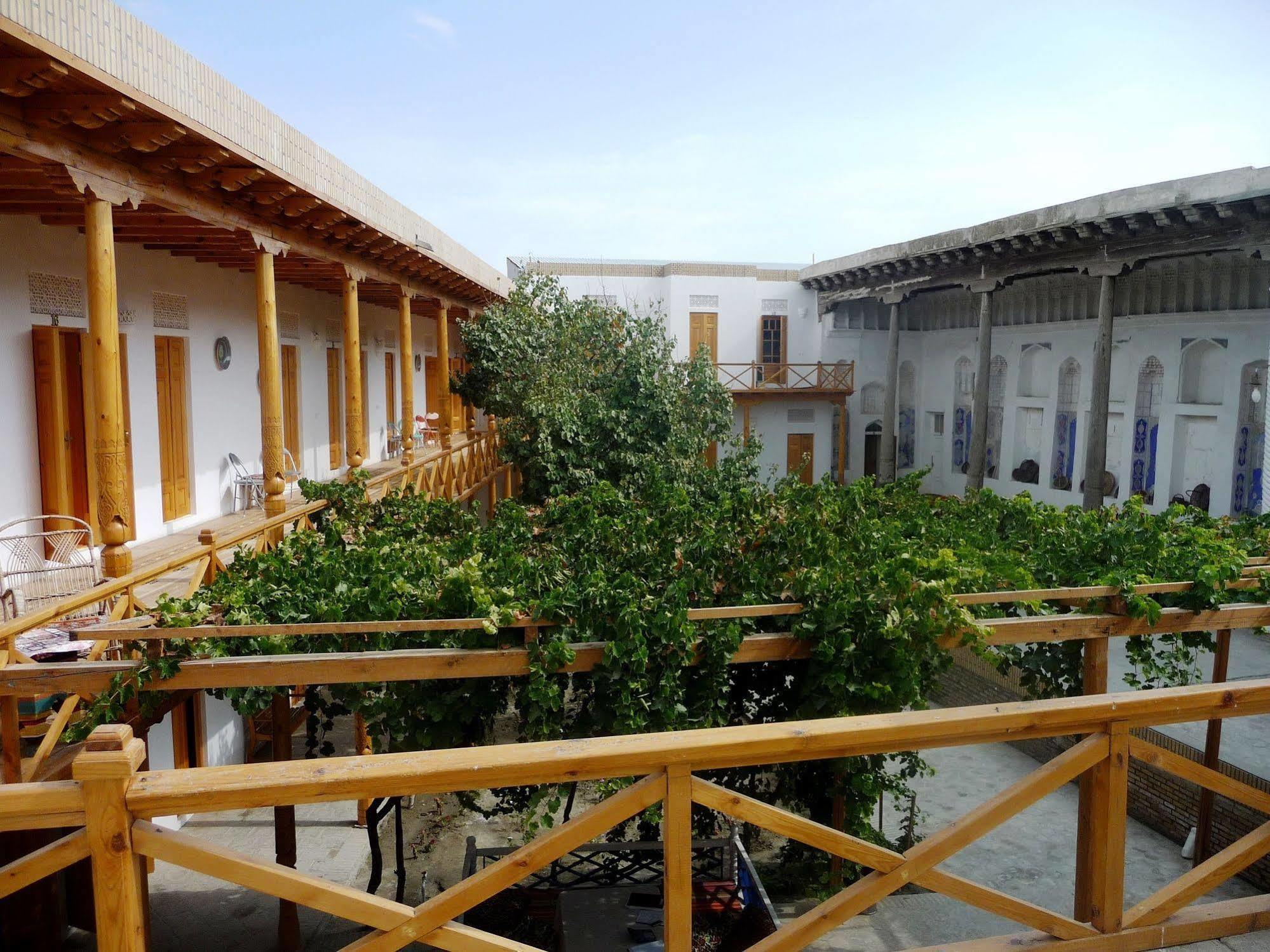 Hovli Poyon Hotel Boukhara Extérieur photo