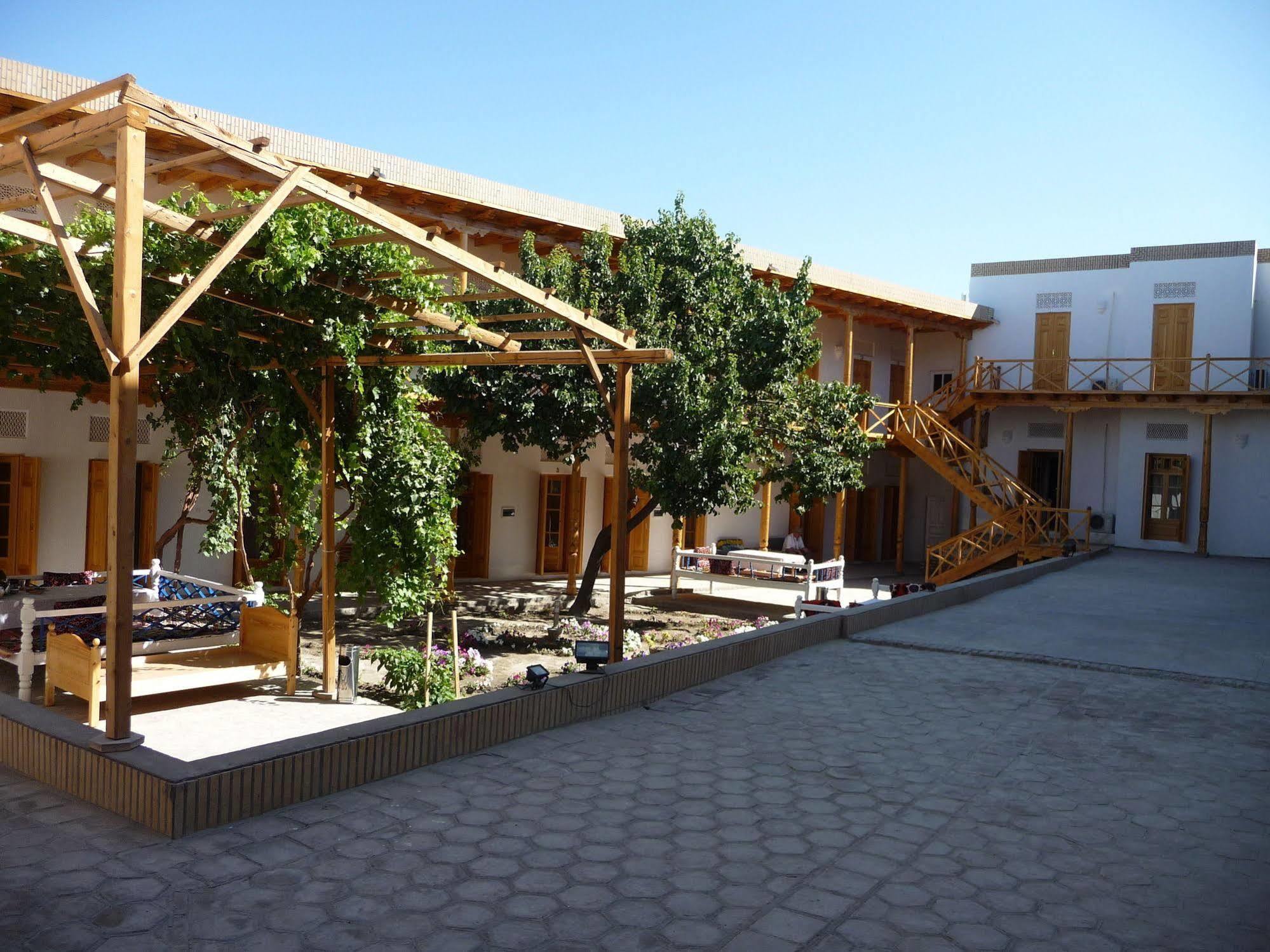 Hovli Poyon Hotel Boukhara Extérieur photo