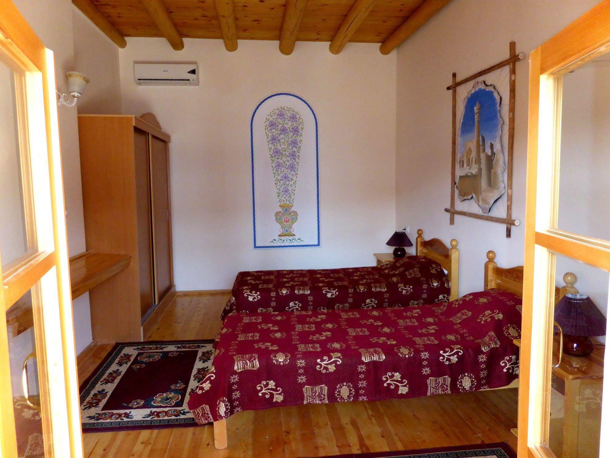 Hovli Poyon Hotel Boukhara Extérieur photo